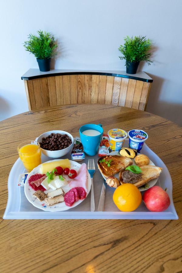 Estrella Lodging Rabat Dış mekan fotoğraf